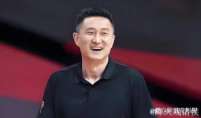 天赋完爆王洪泽!广东“新四号位”正式上位,这可是杜锋的杀手锏 天赋完爆王洪泽!广东“新四号位”正式上位,这可是杜锋的杀手锏